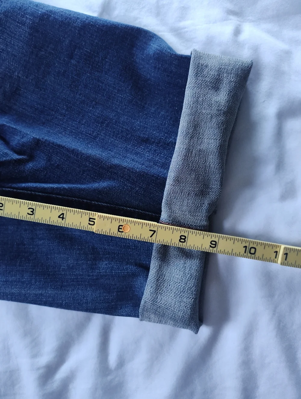 Levi Strauss Ladies Blue Jean Shorts. Size 31 Waist. 9" Inseam - Picture 8 of 8